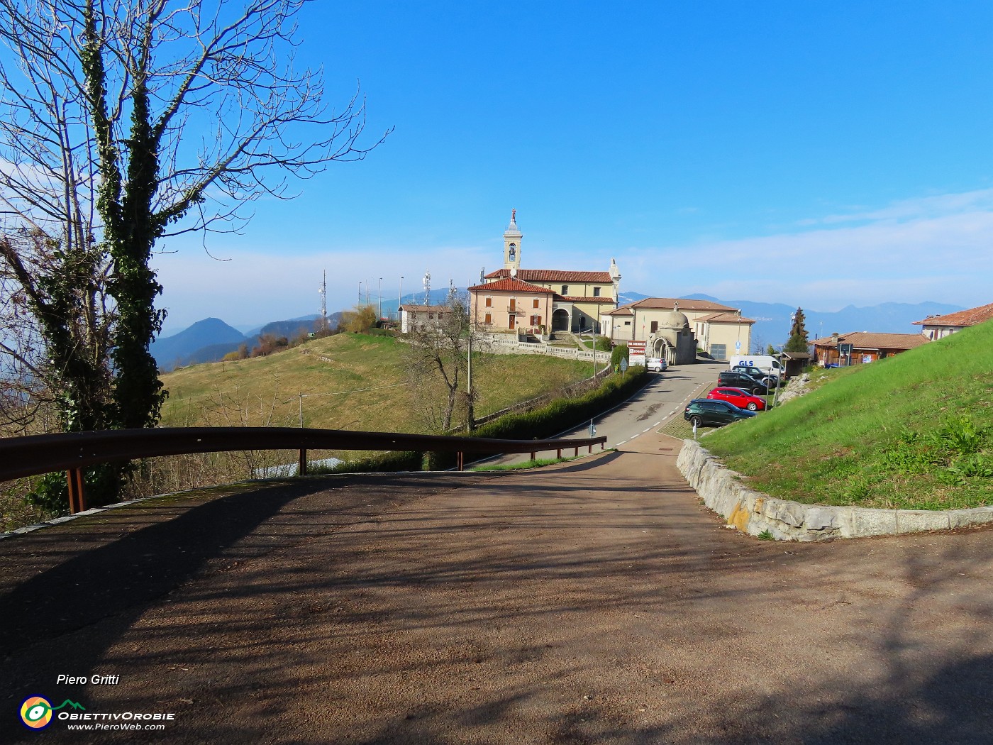 08 Partenza da S. Antonio Abbandonato (978 m).JPG